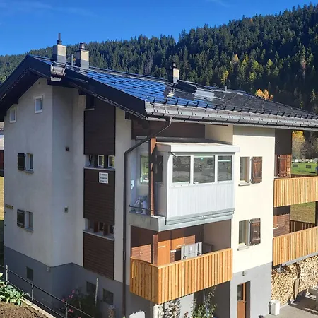 Lischa 3- Og Sued By Interhome Lägenhet Fiesch